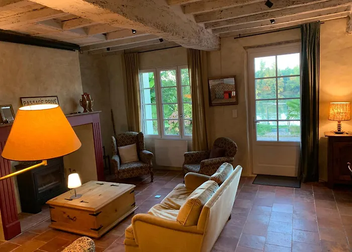 Maison De L Epicerie * Auvillar