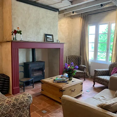 Maison De L Epicerie בית נופש Auvillar