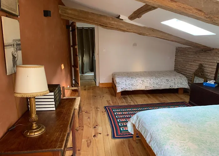 Maison De L épicerie * Auvillar